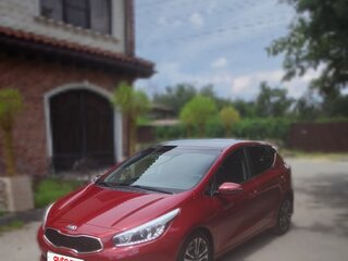 2013 Kia Ceed II, красный, 1170000 рублей, вид 2