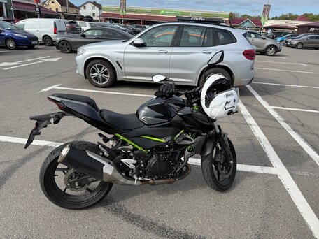 2023 Kawasaki Z 400, чёрный, 650000 рублей, вид 3