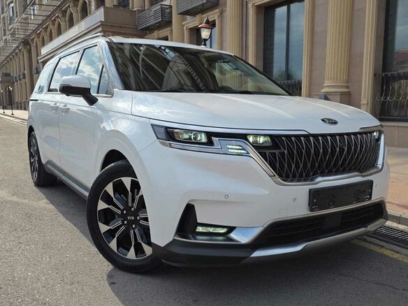 2020 Kia Carnival IV, белый, 2290000 рублей - вид 5
