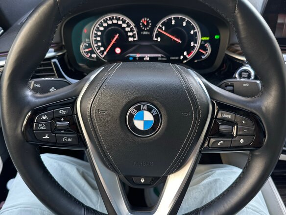 2017 BMW 6 серии 630d xDrive IV (G32), пурпурный - вид 20