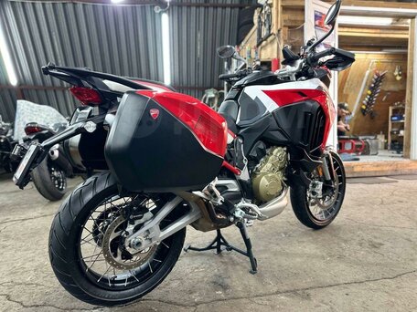 2021 Ducati Multistrada V4, красный, 2250000 рублей, вид 5