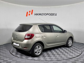 2015 Renault Sandero II, бежевый, 889000 рублей, вид 5