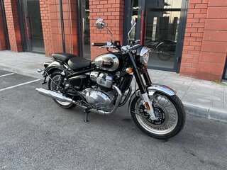 2026 Royal Enfield Classic 650, чёрный, 723000 рублей, вид 2
