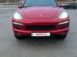 2013 Porsche Cayenne Diesel II (958), красный, 3000000 рублей, вид 2