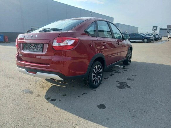 2026 Lada (ВАЗ) Granta Active Cross I Рестайлинг, красный, 1226000 рублей - вид 7