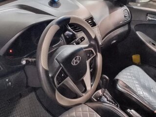 2011 Hyundai Solaris I, чёрный, 799000 рублей, вид 4