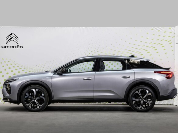 2024 Citroen C5 X, серый, 4399000 рублей - вид 2