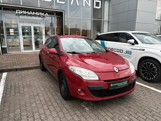 2010 Renault Megane III, красный, 551000 рублей, вид 3
