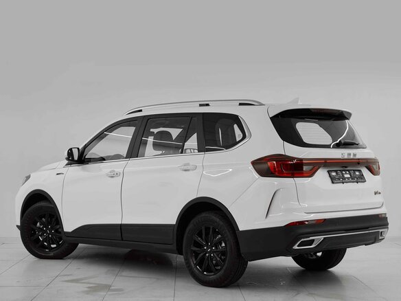 2024 SWM G05 Pro, белый, 1855000 рублей - вид 3