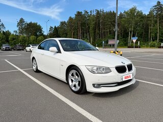 2012 BMW 3 серии 320i V (E90/E91/E92/E93) Рестайлинг, белый, 1550000 рублей, вид 1