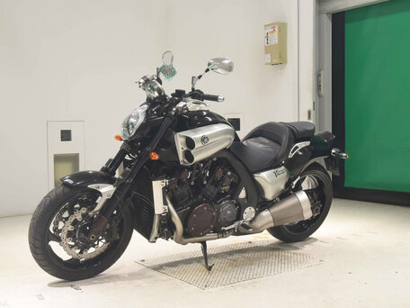 2010 Yamaha VMAX 1700, чёрный, 1400000 рублей, вид 4