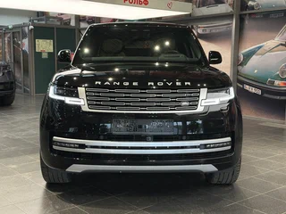 2025 Land Rover Range Rover D350 MHEV V, чёрный, 22375000 рублей, вид 4