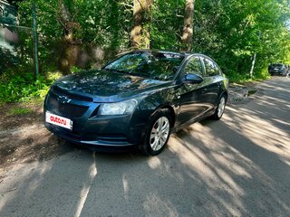 2010 Chevrolet Cruze I, серый, 620000 рублей, вид 2