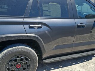 2026 Toyota Sequoia III, чёрный, 15990000 рублей, вид 3
