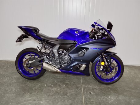 2022 Yamaha YZF-R7, синий, 829000 рублей, вид 4