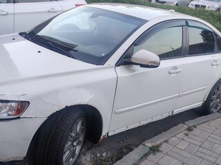 2011 Volvo S40 II Рестайлинг, белый, 300000 рублей, вид 1