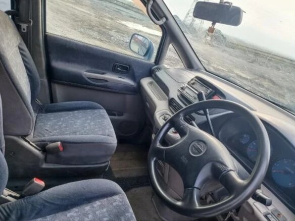 1999 Nissan Serena II (C24), синий, 400000 рублей - вид 3