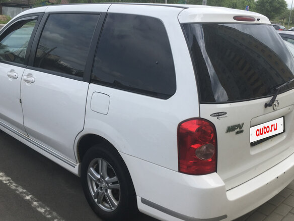 2004 Mazda MPV II (LW) Рестайлинг, белый, 610000 рублей - вид 2