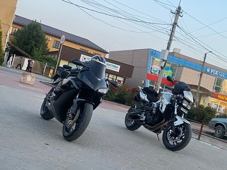 2005 Honda CBR 1000 RR/RA Fireblade, чёрный, 430000 рублей, вид 4