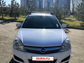 2013 Opel Astra H Рестайлинг, белый, 750000 рублей, вид 1