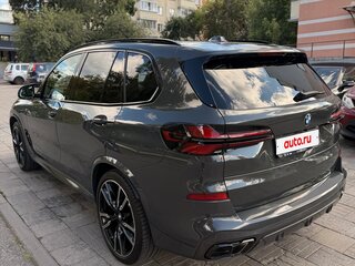 2024 BMW X5 M60i IV (G05/G18) Рестайлинг, серый, 11990000 рублей, вид 3