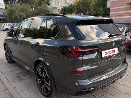 2024 BMW X5 M60i IV (G05/G18) Рестайлинг, серый, 11990000 рублей, вид 3
