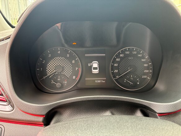 2021 Hyundai Solaris II Рестайлинг, красный, 1500000 рублей - вид 19