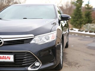 2017 Toyota Camry VII (XV50) Рестайлинг, чёрный, 2050000 рублей, вид 2