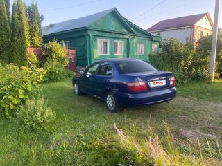 2004 Nissan Almera II (N16) Рестайлинг, синий, 115000 рублей, вид 4