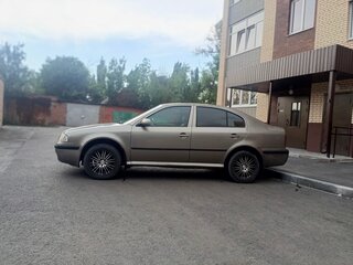 2008 Skoda Octavia I (A4) Рестайлинг, серый, 355000 рублей, вид 2