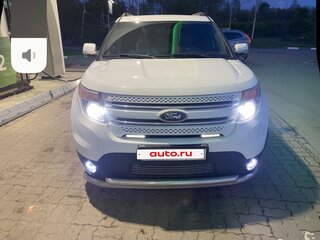 2013 Ford Explorer V, белый, 2200000 рублей, вид 2
