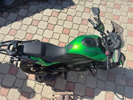 2023 Bajaj Dominar 400, зелёный, 430000 рублей, вид 5