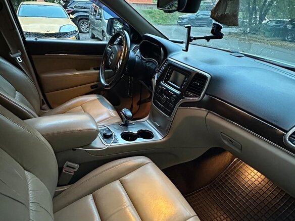 2013 Jeep Grand Cherokee IV (WK2), белый, 1700000 рублей - вид 6
