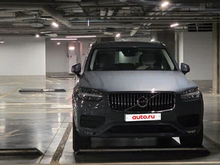 2019 Volvo XC90 II Рестайлинг 1, серый, 3930000 рублей, вид 1