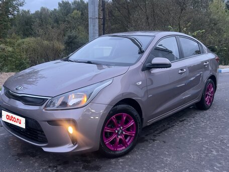 2018 Kia Rio IV, коричневый, 1350000 рублей, вид 4