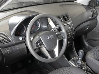 2015 Hyundai Solaris I Рестайлинг, синий, 840000 рублей, вид 5