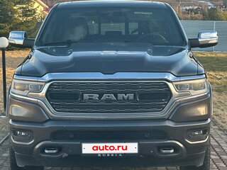 2019 Ram 1500 Quad Cab V, серый, 7200000 рублей, вид 2