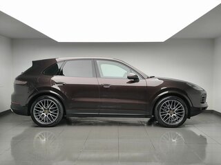 2021 Porsche Cayenne III, коричневый, 7696000 рублей, вид 3