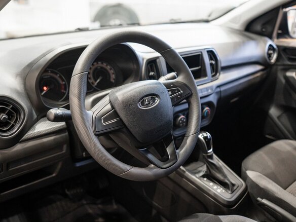 2026 Lada (ВАЗ) Iskra, серебристый - вид 12