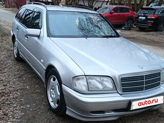 1998 Mercedes-Benz C-Класс 240 I (W202) Рестайлинг, серебристый, 417000 рублей, вид 3