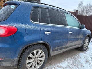 2010 Volkswagen Tiguan I, синий, 790000 рублей, вид 2