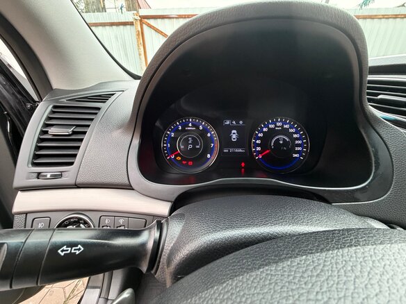 2016 Hyundai i40 I Рестайлинг, чёрный, 1400000 рублей - вид 13
