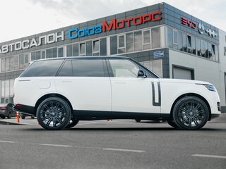 2024 Land Rover Range Rover P400 MHEV Long V, белый, 17990000 рублей, вид 4