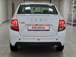 2026 Lada (ВАЗ) Granta I Рестайлинг, белый, 1290000 рублей, вид 5