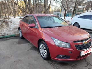 2011 Chevrolet Cruze I, красный, 550000 рублей, вид 2
