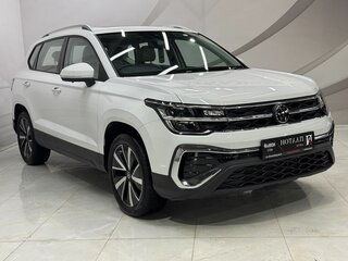 2025 Volkswagen Tharu 300 TSI I Рестайлинг, белый, 3499000 рублей, вид 3