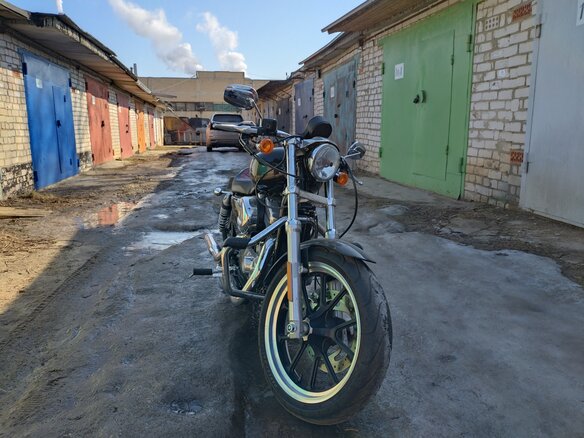 2016 Harley-Davidson Sportster 883, чёрный, 890000 рублей - вид 1