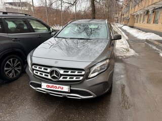 2019 Mercedes-Benz GLA 200 I (X156) Рестайлинг, серый, 1890000 рублей, вид 2