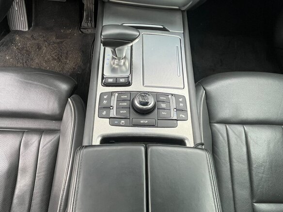 2019 Genesis G80 I, синий, 2300000 рублей - вид 15