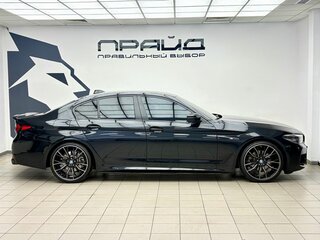 2017 BMW 5 серии 520d VII (G30/G31/G38), чёрный, 3050000 рублей, вид 5